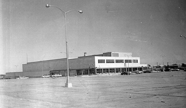 Sears Roebuck and Co. at 21st and Yale