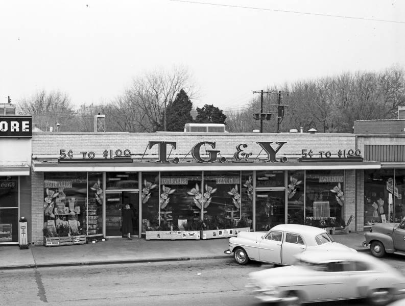 T.G. & Y. on Brookside in 1954, courtesy of the Beryl Ford   Collection/Rotary Club of Tulsa.